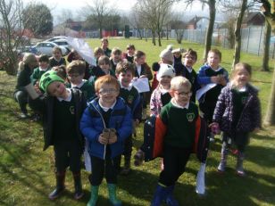 P1McL Dinosaur Hunt